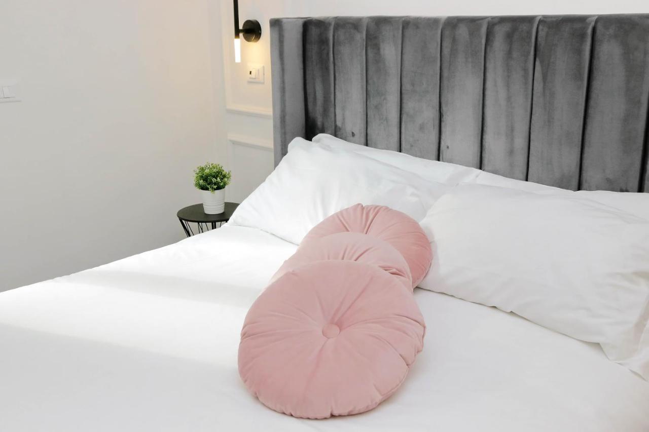 La Casa Di Flavia Hotel Rome Bagian luar foto